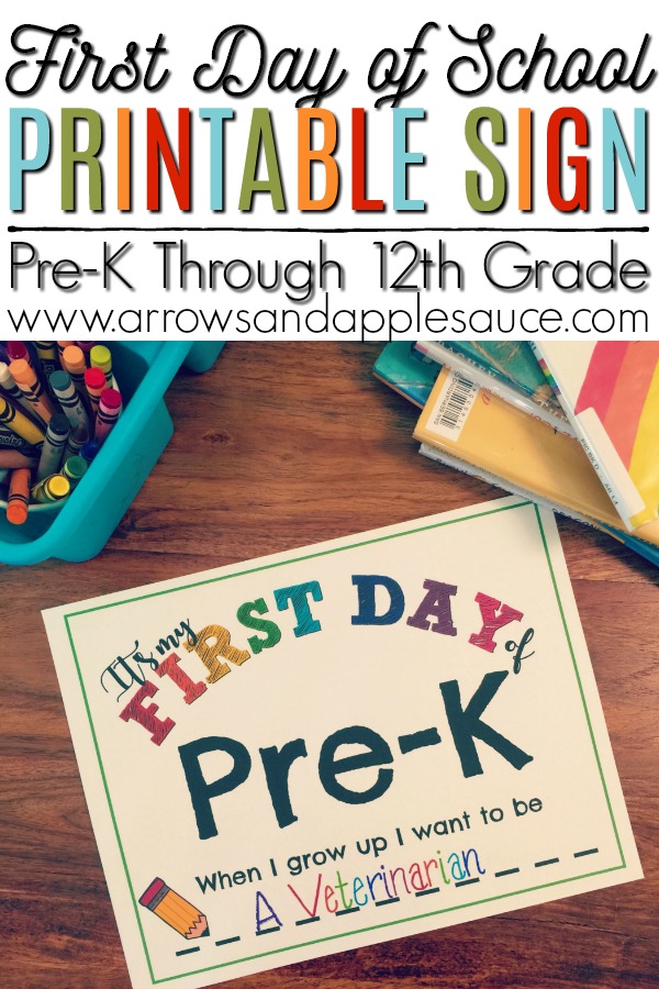 Start a fun and easy first day of school tradition with these printable photo prop signs. Get Pre-K through 12th Grade! We're starting some fun first day of school traditions this year! Check out our fun photo prop signs and a cute countdown chain to the big day! #homeschool #learningathome #preschool at home #firstdayofschool #backtoschool #photoprop #countdown #printables