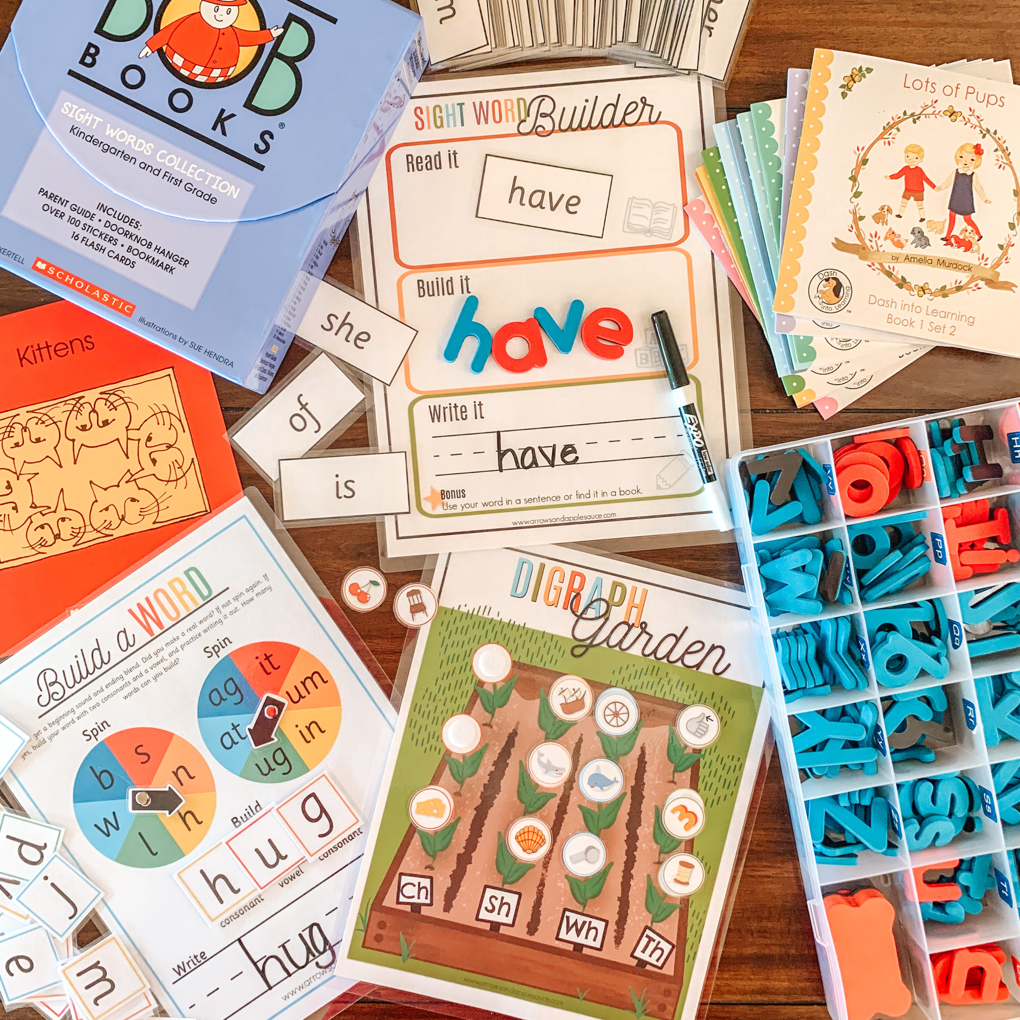 We have loved the process of learning to read thanks to these fun and easy to use resources, games, and tips. It's so fun to watch little ones learn! #learningtoread #homeschoolresources #homeschoolkindergarten #teachingkidstoread #homeschoolprintables #readinggames